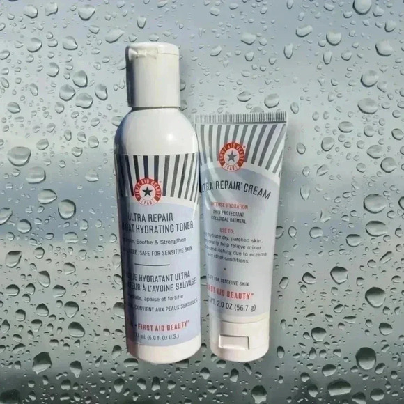 First Aid Beauty Bundle Ultra Hydrating Toner 6fl.oz/Repair Cream 2 fl.oz Unisex - Picture 1 of 4